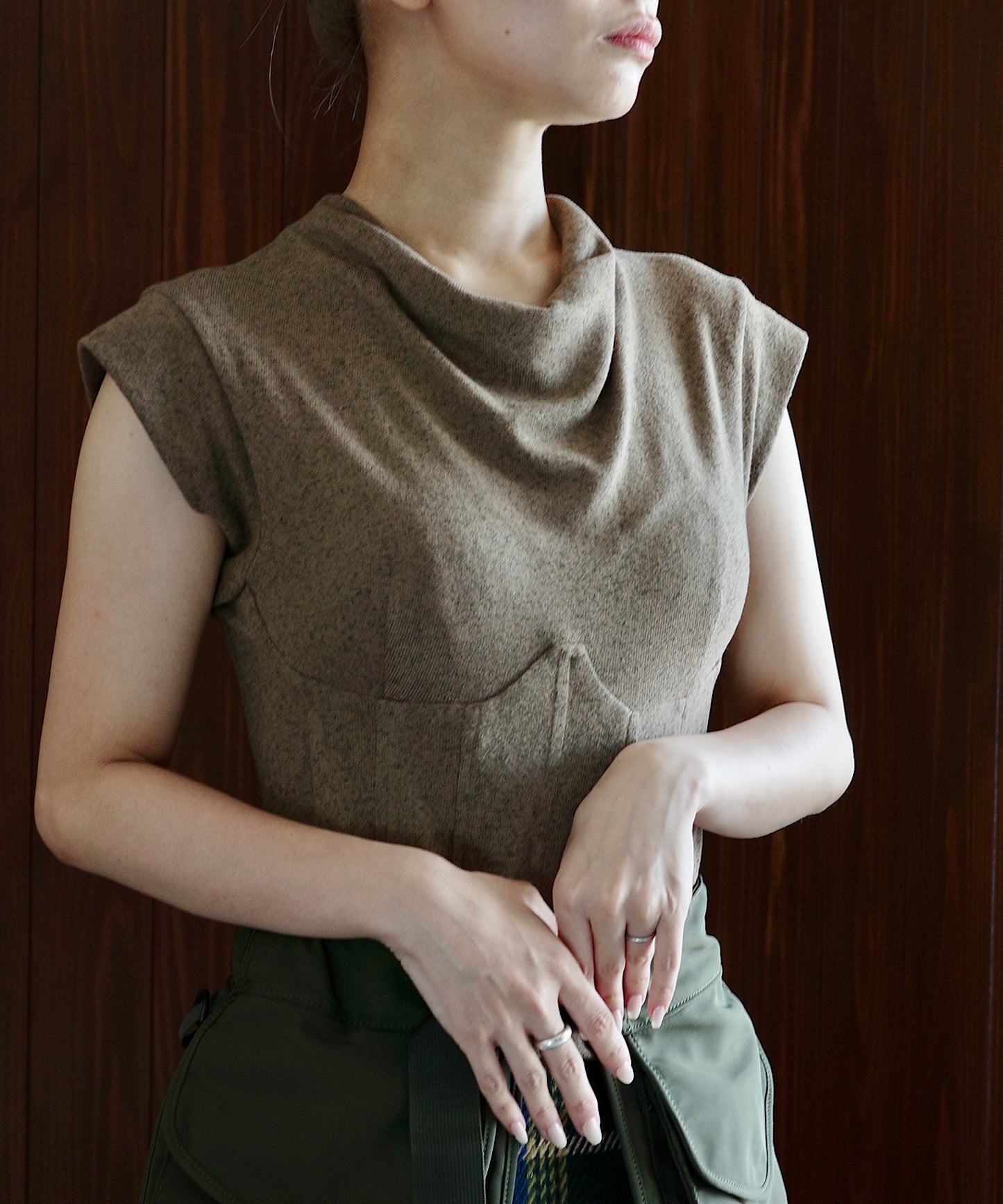 retro slim tops sew24a004