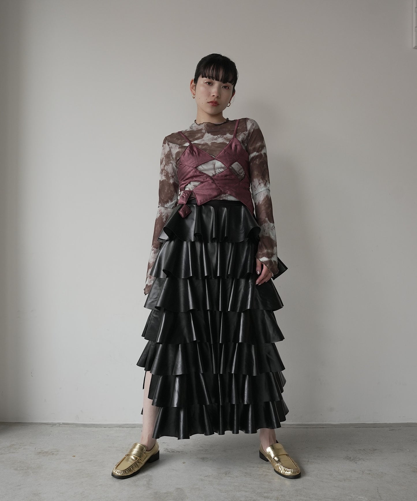 asymmetry design see-through tops sew23s021