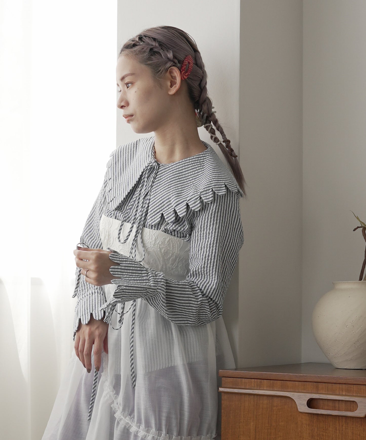 wave collar stripe shirt sew23a003