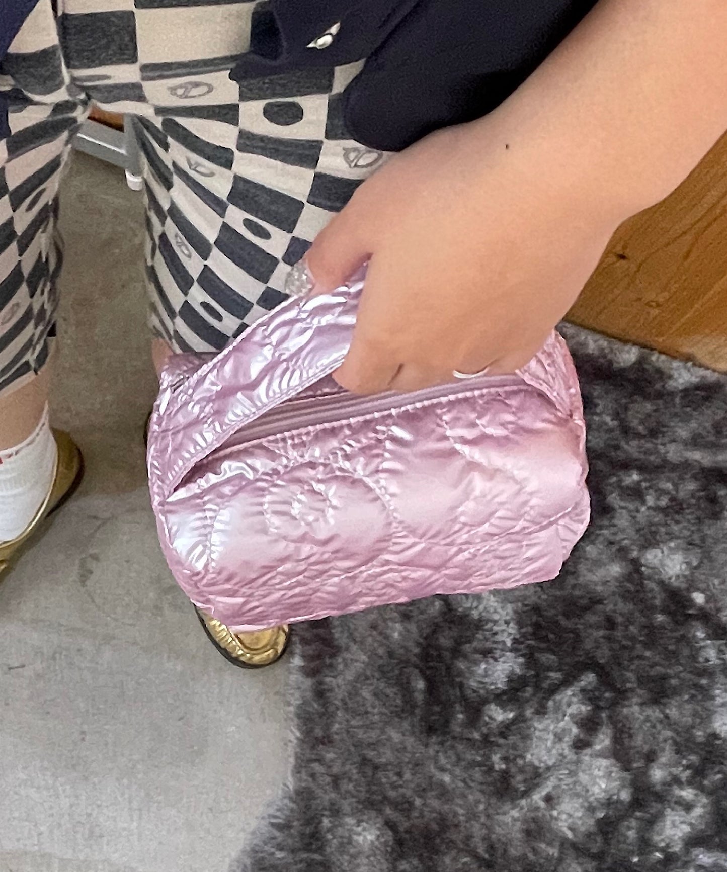 Së metallic pouch bag sana24a009