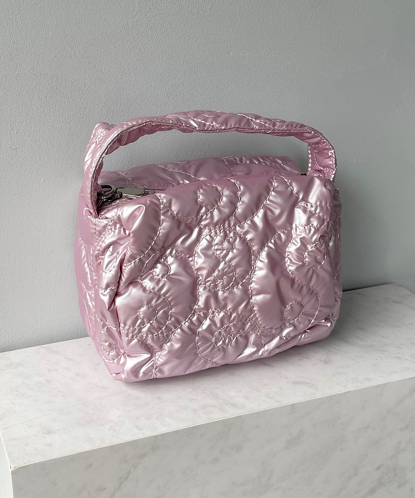 Së metallic pouch bag sana24a009