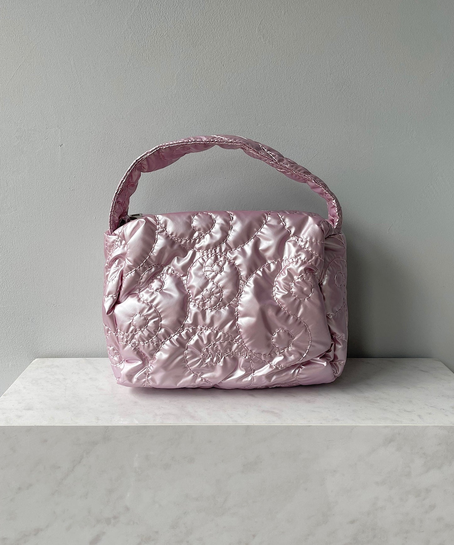 Së metallic pouch bag sana24a009