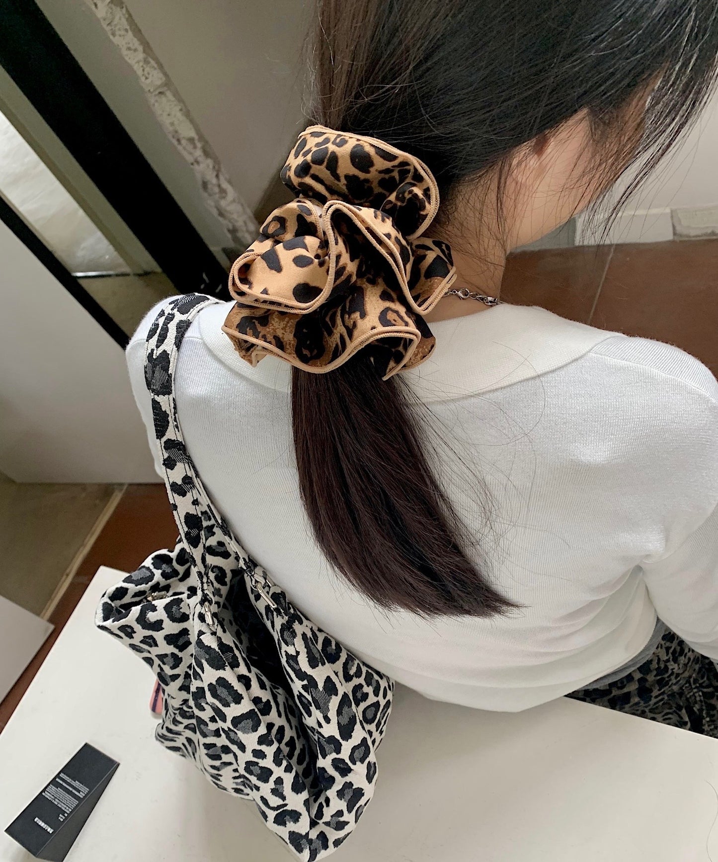 leopard scrunchie　sanal24a001