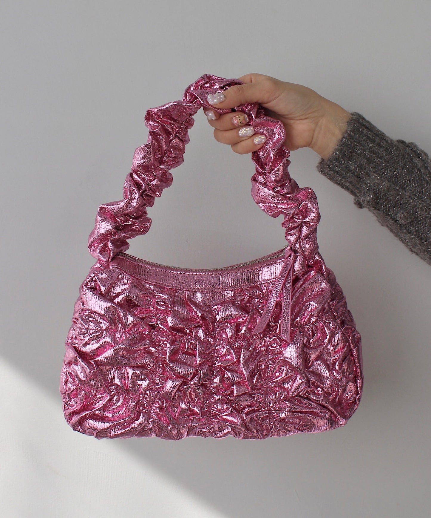 Së metallic shirring  bag　sana24a015