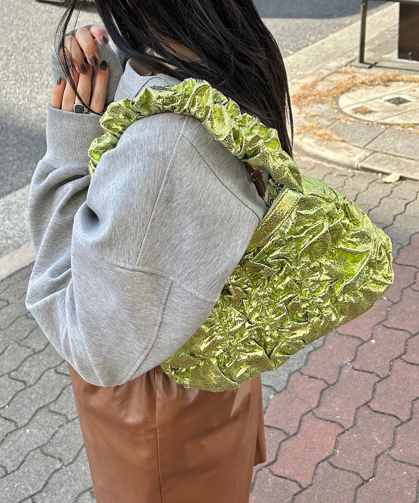 Së metallic shirring  bag　sana24a015